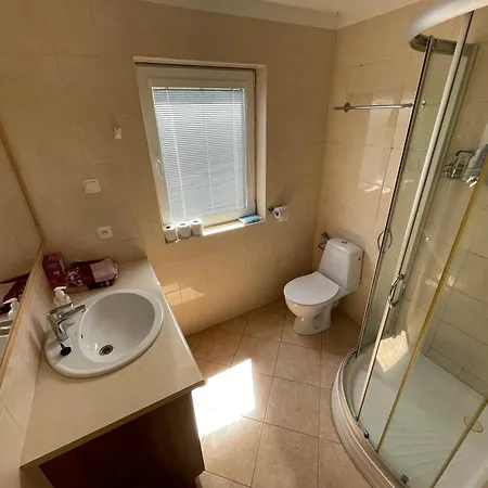 Dom Letniskowy Z Duzym Ogrodem