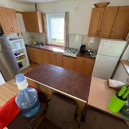 Dom Letniskowy Z Duzym Ogrodem *