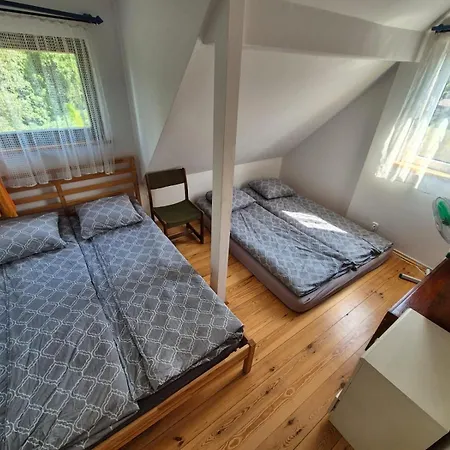 Dom Letniskowy Z Duzym Ogrodem *